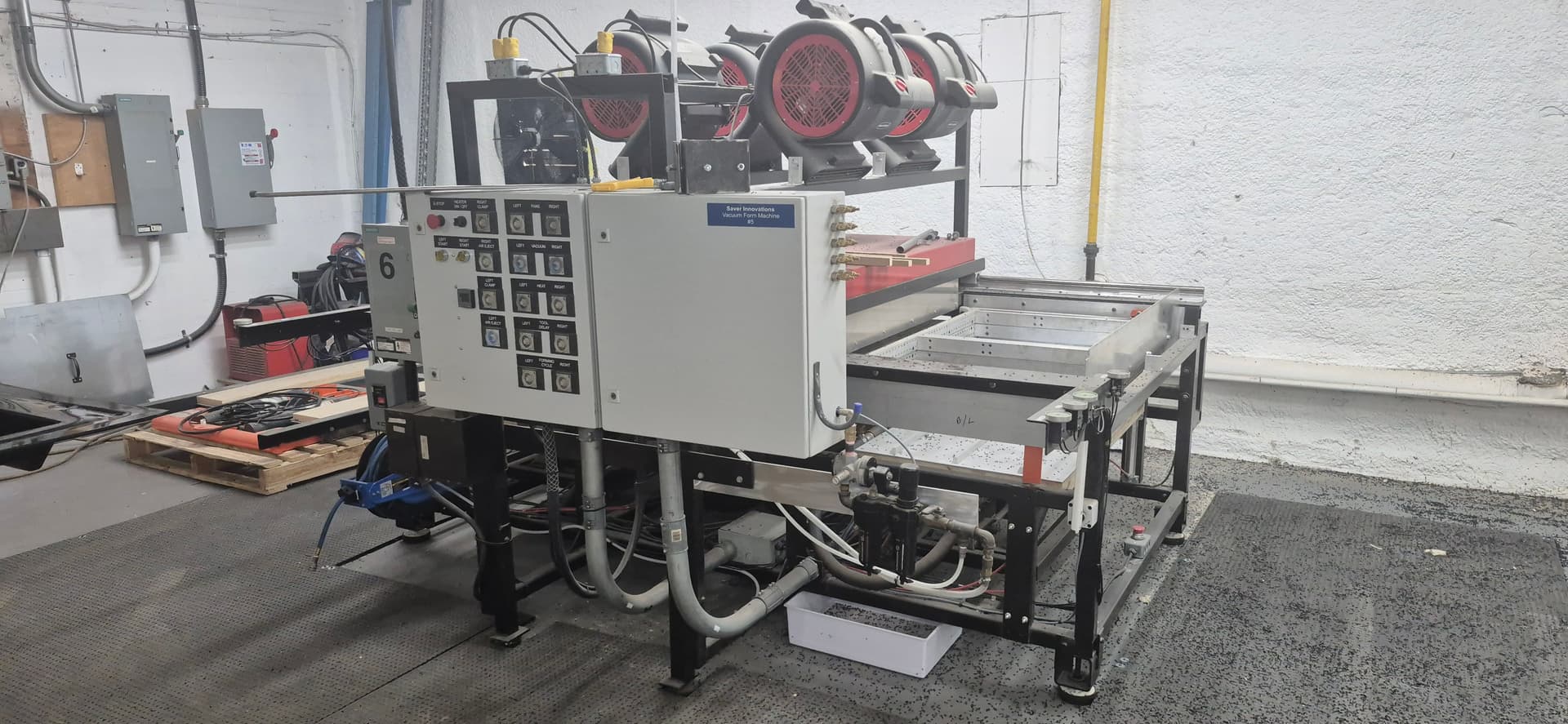 Used Saver Innovations Double End Shuttle Thermoformer: Sheet