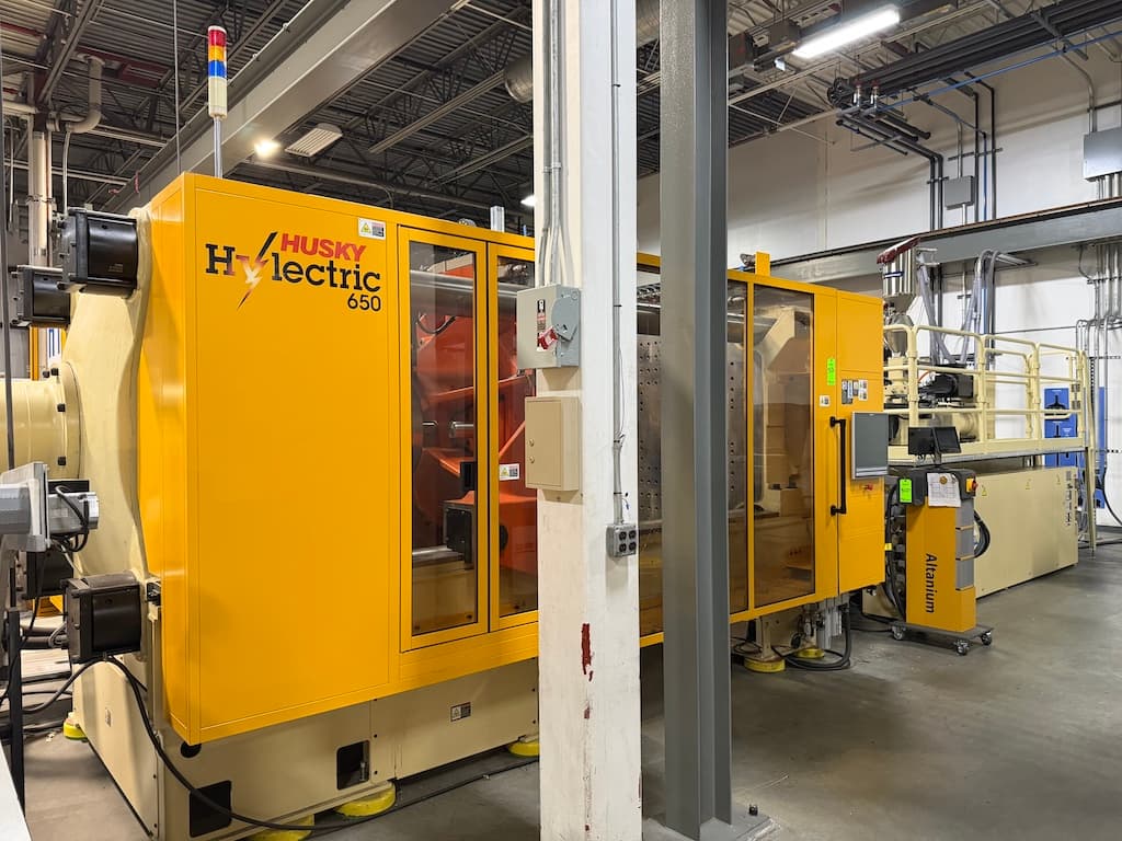 2025 Husky 715 Ton Injection Molding Press, New in 2025